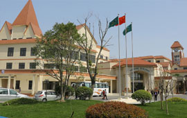 ��ɽ����ѧУ